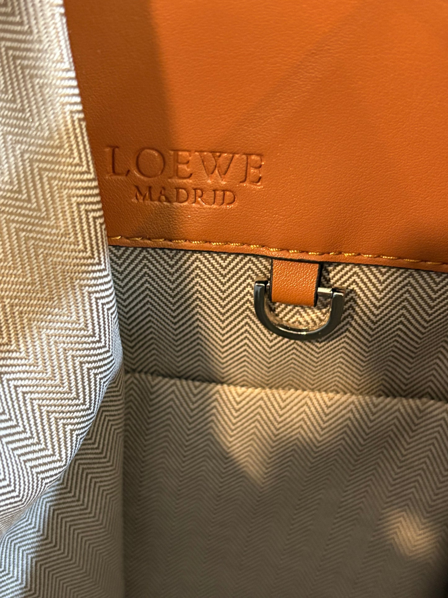 LOEWE Compact Hammock leather tote bag