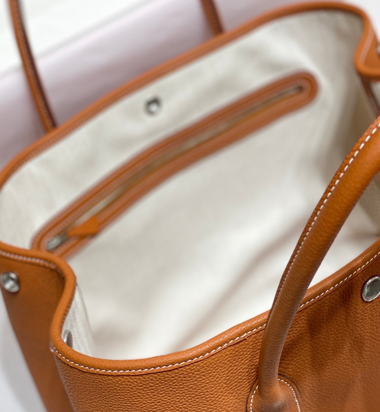 Hermès Pre-Owned
2016 Garden Party PM leather handbag