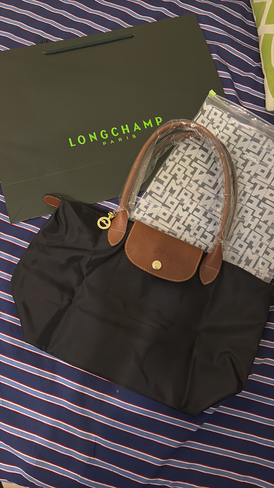 Longchamp Le Pliage tote in medium