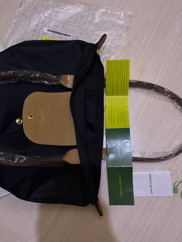 Longchamp Le Pliage tote in medium