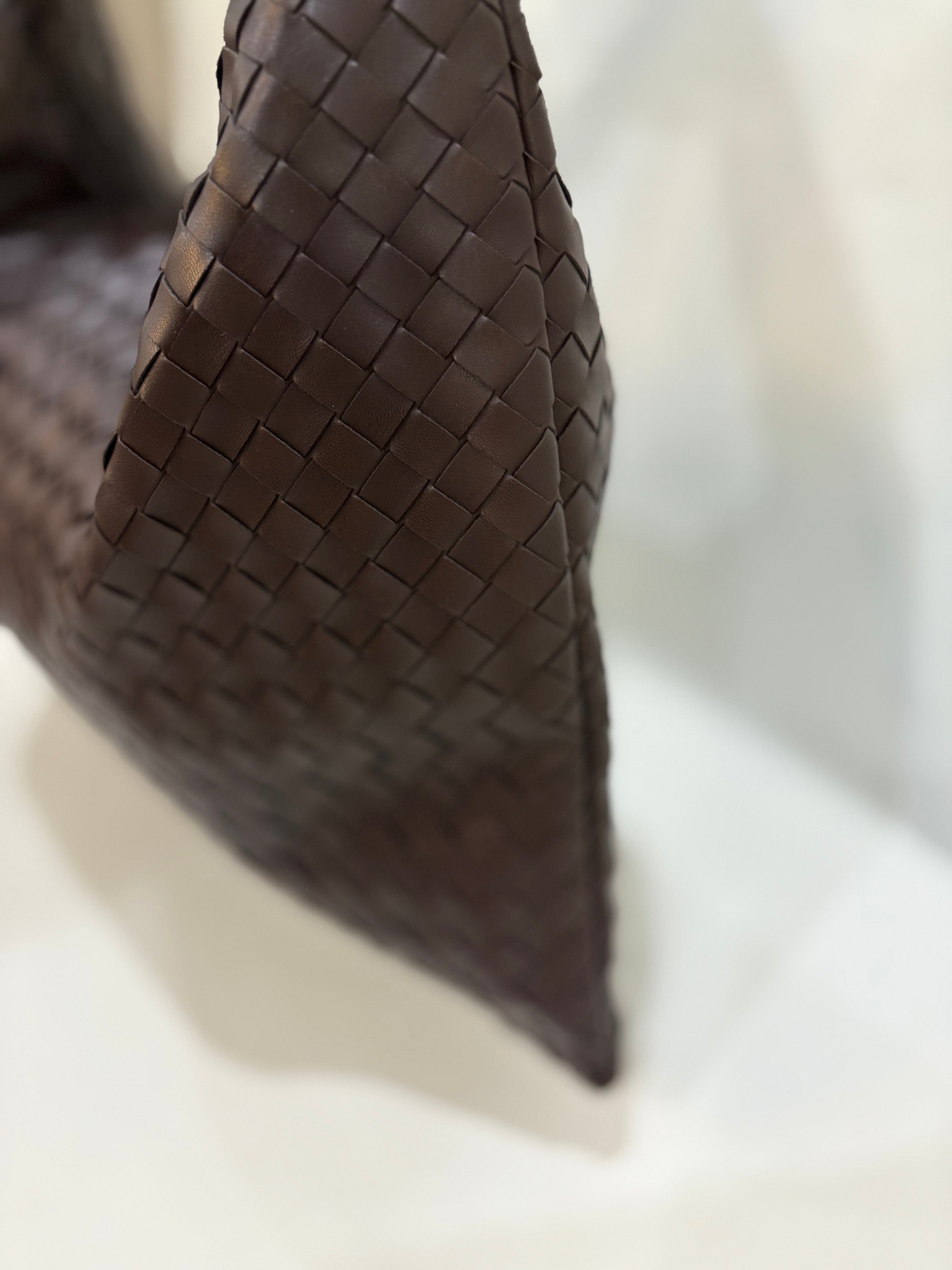 Bottega Inspired hop bag