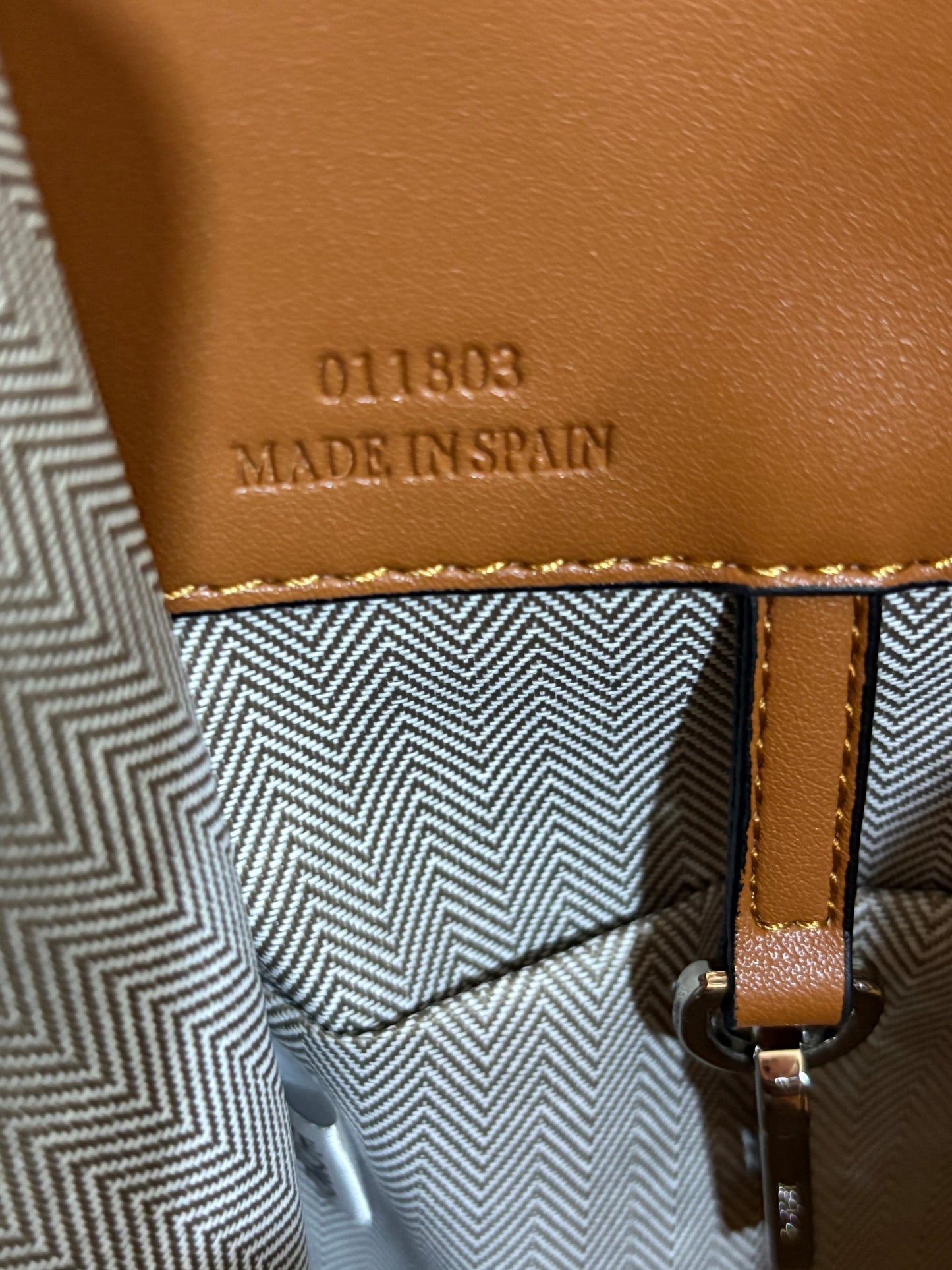 LOEWE Compact Hammock leather tote bag