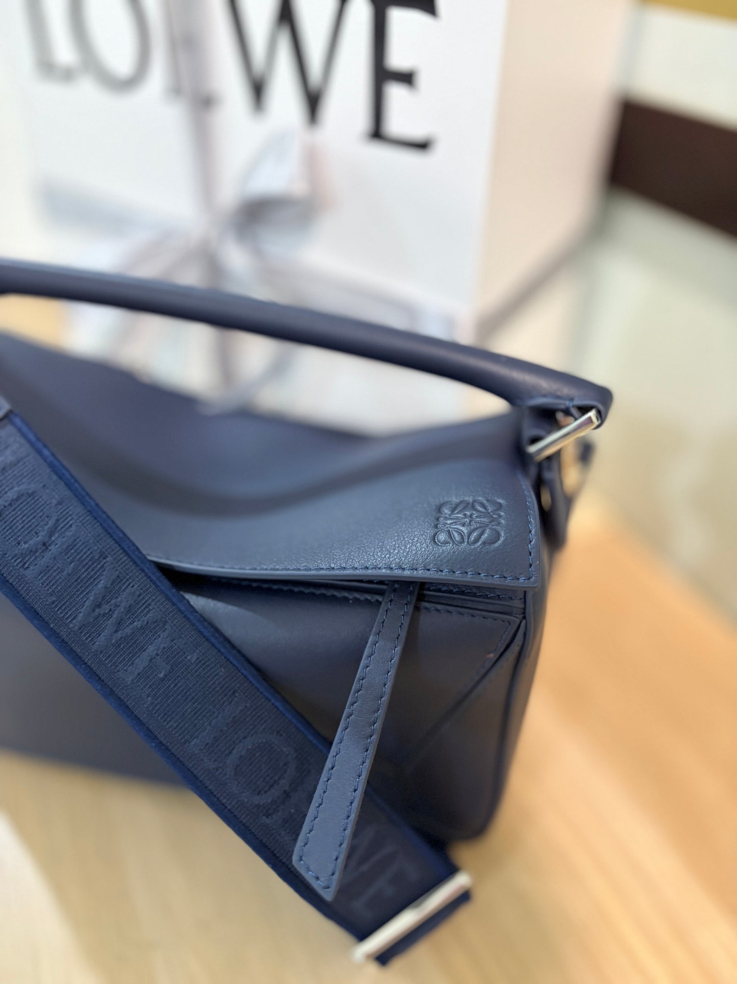 Loewe Puzzle Crossbody Bag (LIMITED EDITION )