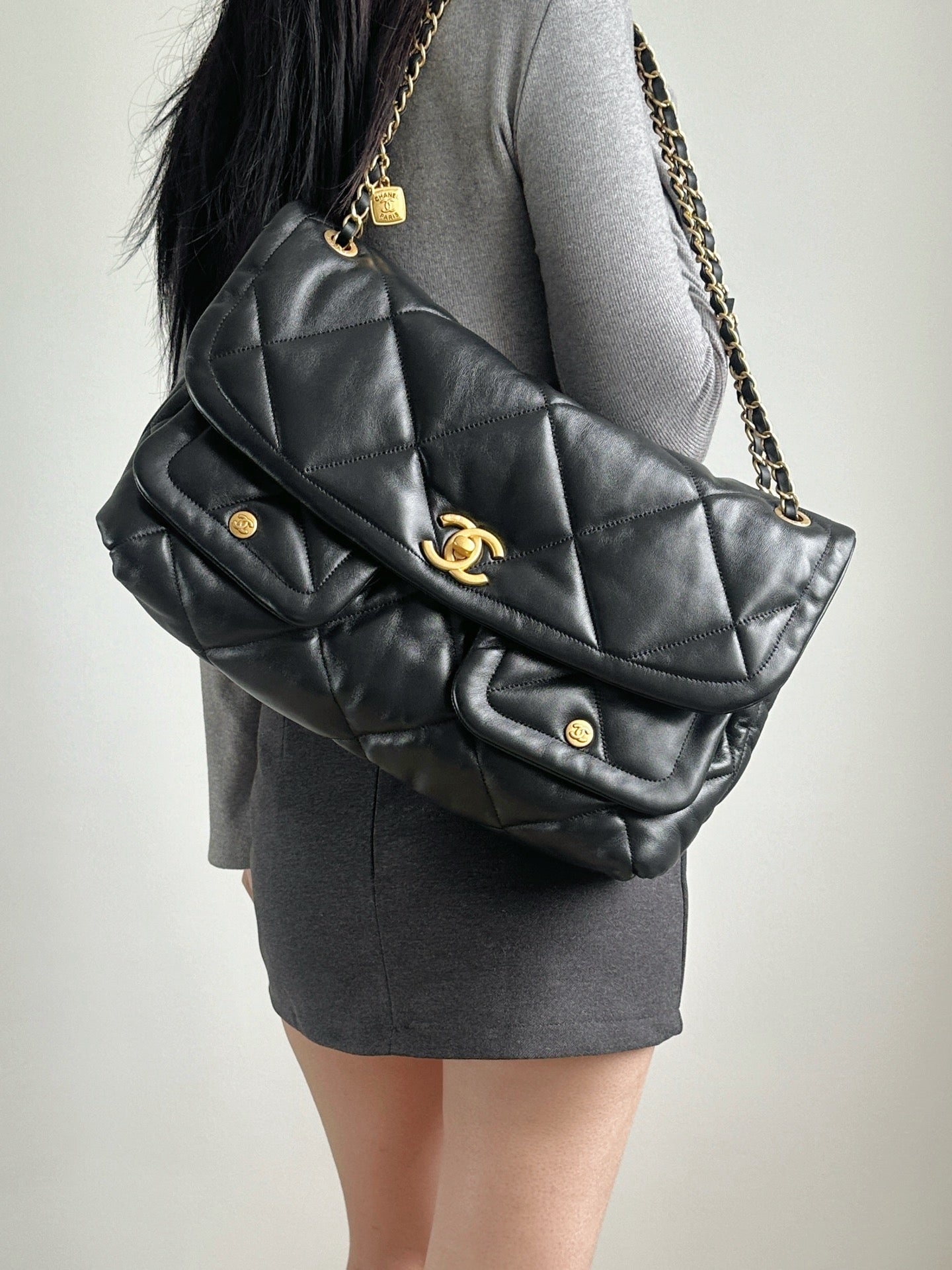 Chanel 19 Large Flap Bag – Black Lambskin with Mixed-Metal Chain