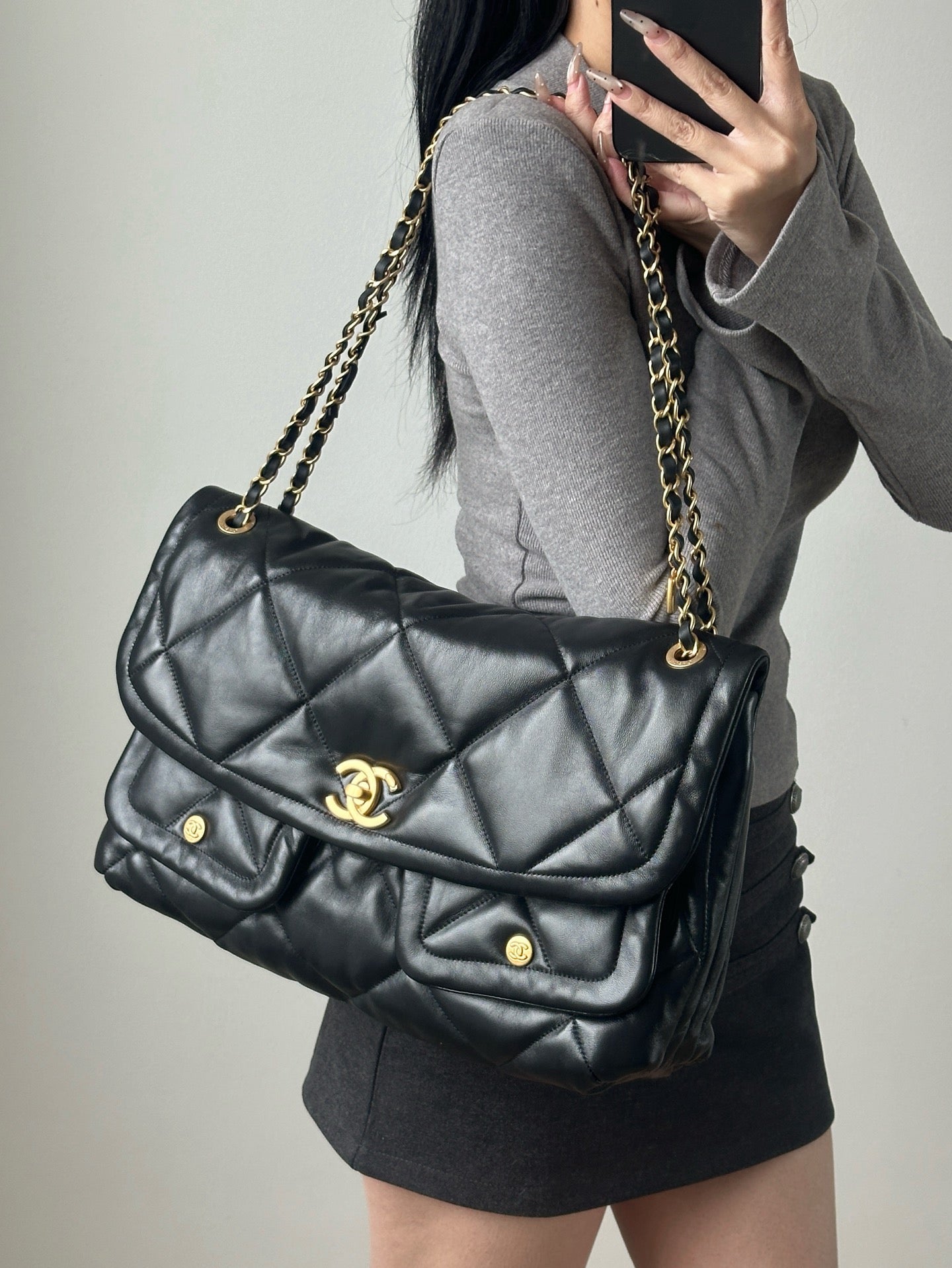 Chanel 19 Large Flap Bag – Black Lambskin with Mixed-Metal Chain