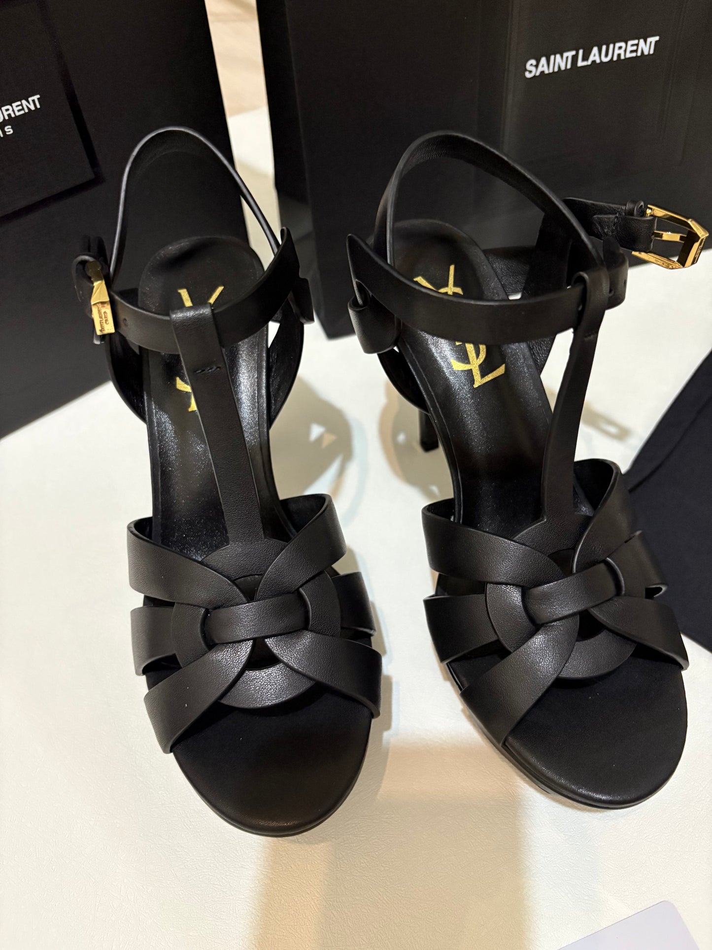 Yves Saint Laurent tributes heels