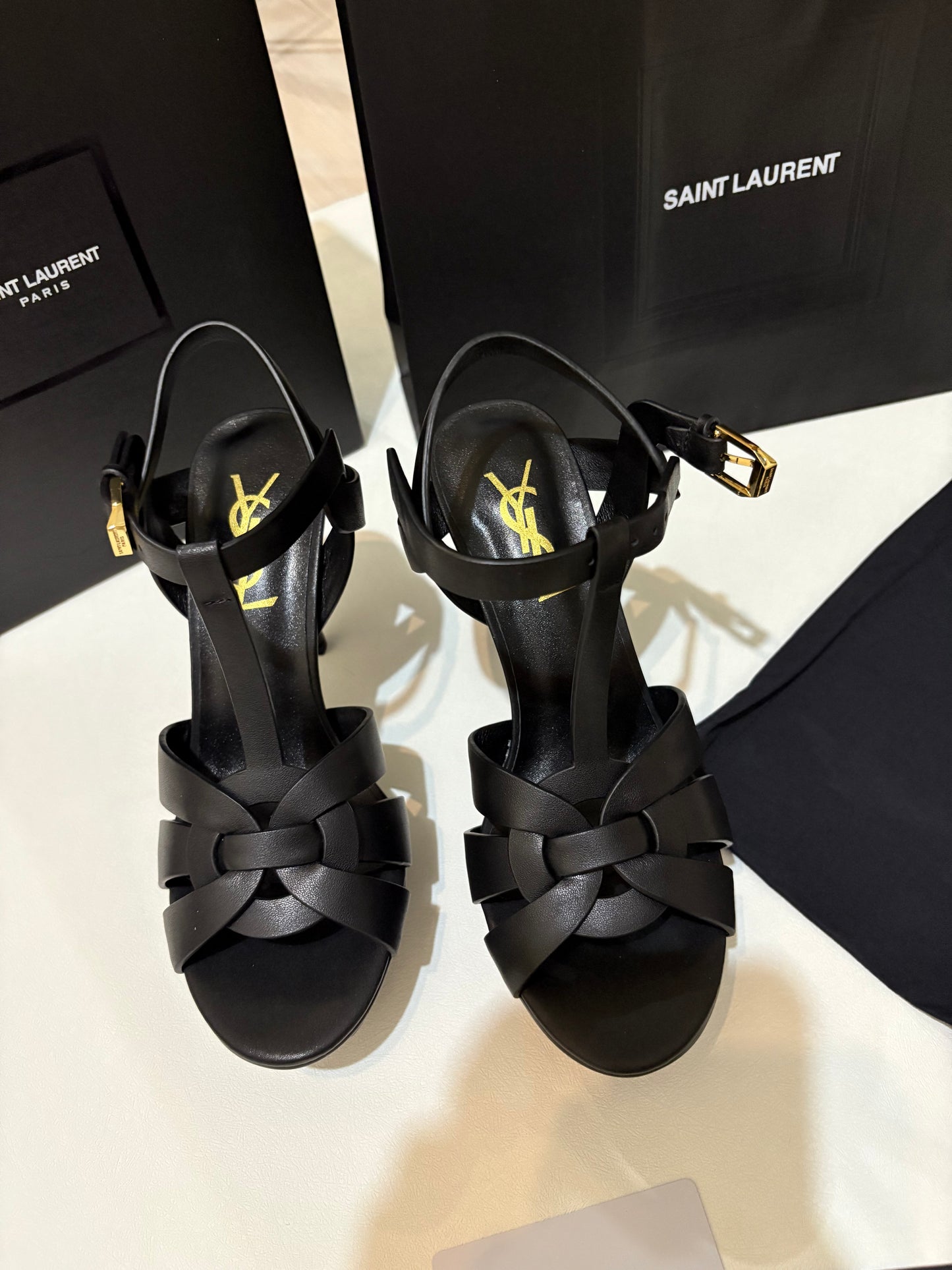 Yves Saint Laurent tributes heels