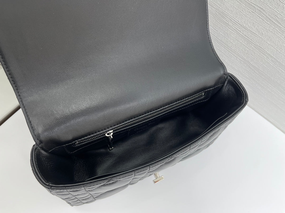 Medium Soft Dior Caro Bag